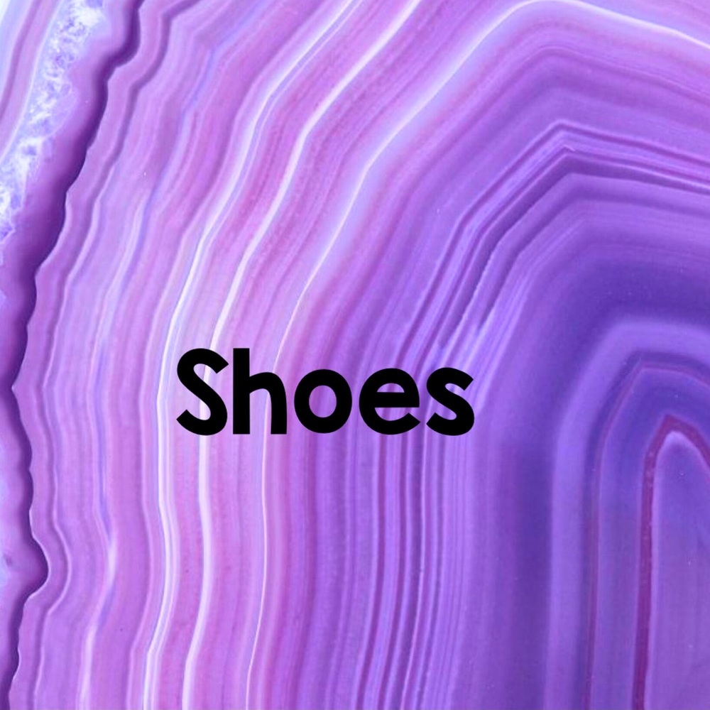 💜 Shoes down below 💜